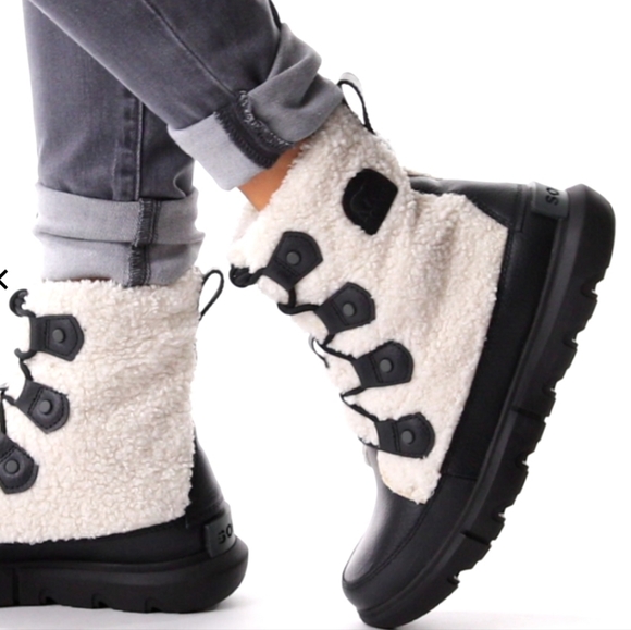 Sorel Boots - Picture 7 of 17